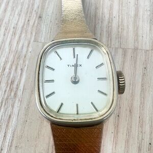 Vintage Timex ladies gold tone mechanical winding dress watch